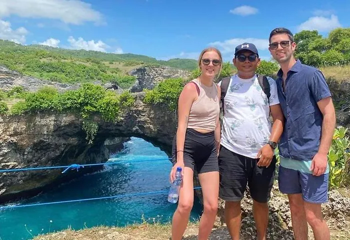 Botel Widia Bali Full Day Tour And Airport Transport *