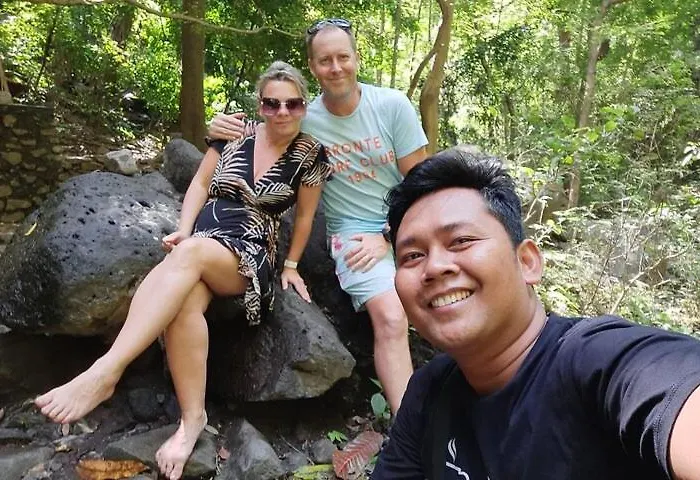 Widia Bali Full Day Tour And Airport Transport