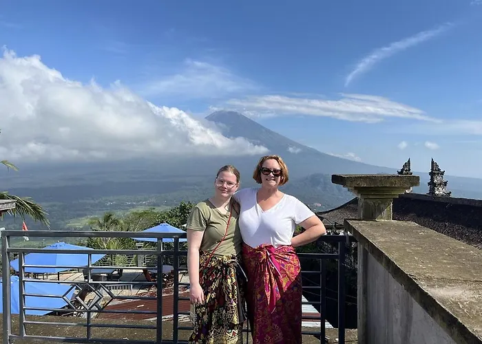 Botel Widia Bali Full Day Tour And Airport Transport