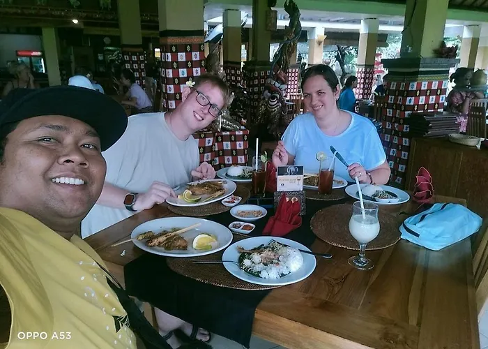 Widia Bali Full Day Tour And Airport Transport Botel